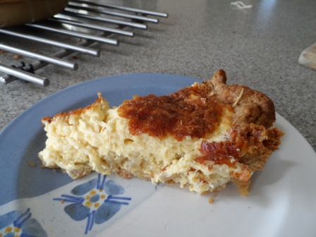 Caramelized shallots quiche.