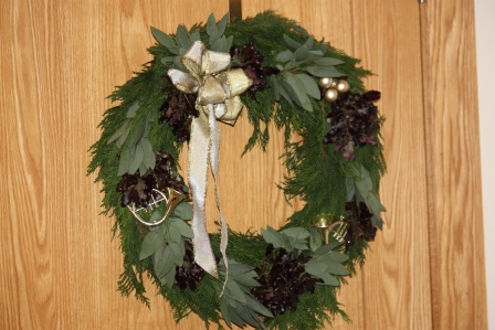 A simple Christmas wreath