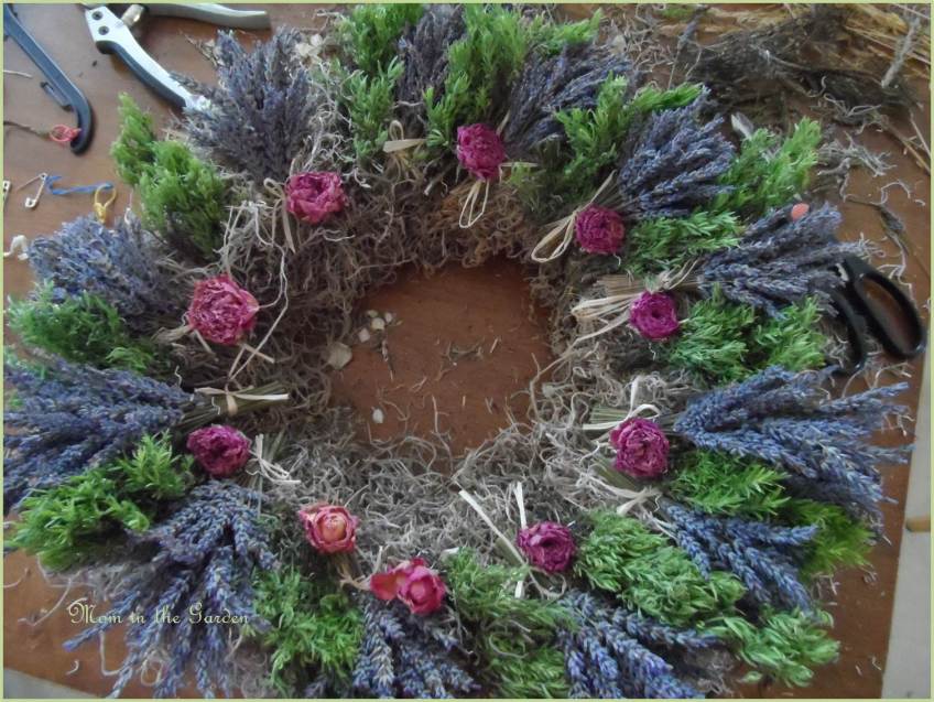 lavender wreath with roses