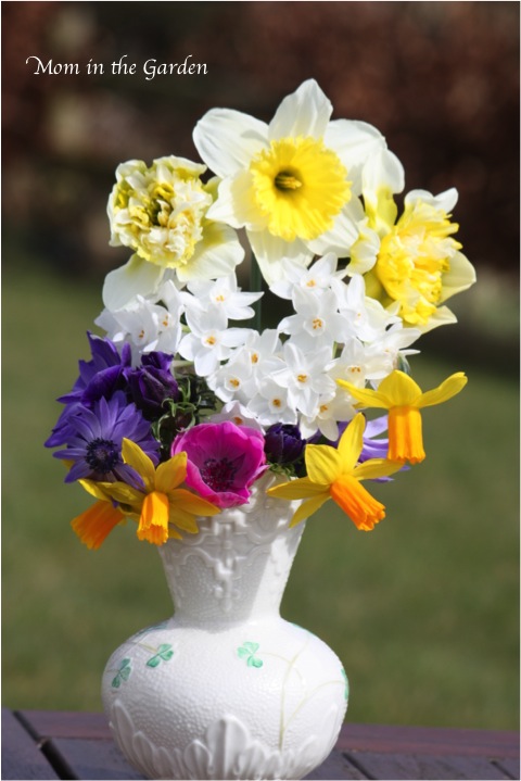 Belleek vase seemed fitting for March (think St. Patrick's Day)
