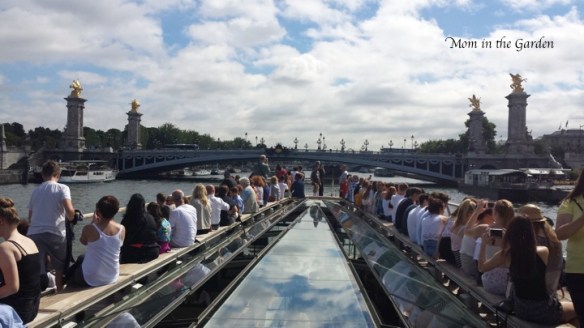 boat tour on the Seine