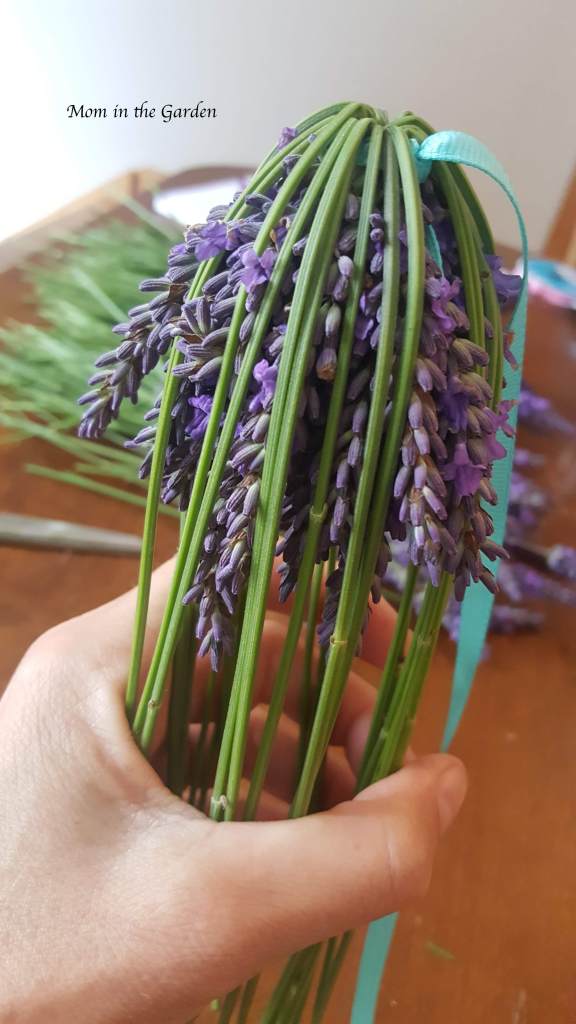 lavender wand with stems folded over