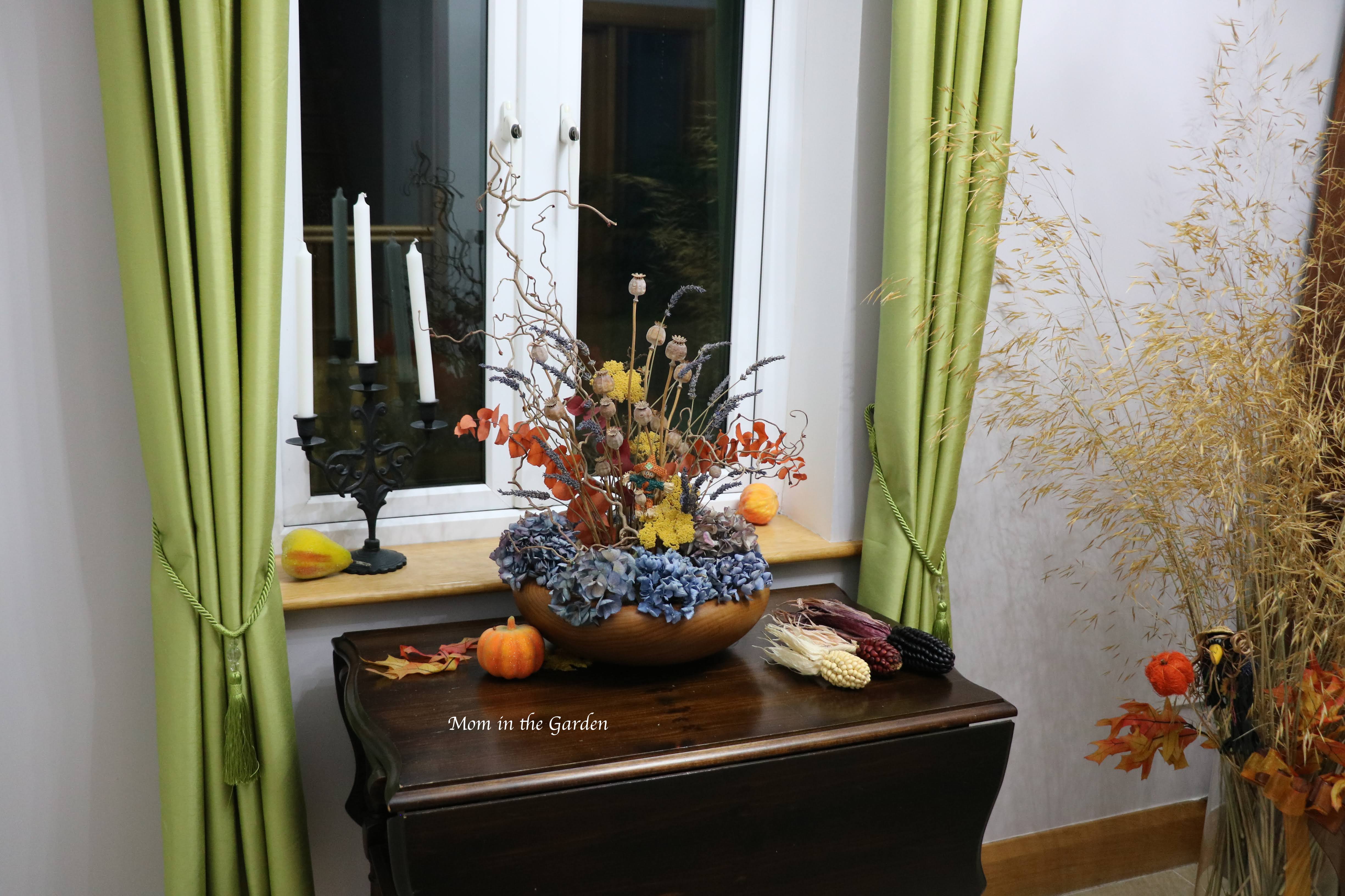 Dried fall flowers Thanksgiving 2019