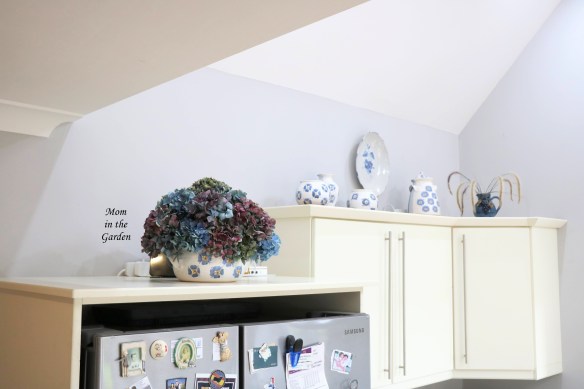 hydrangea arrangement full view of cabinets